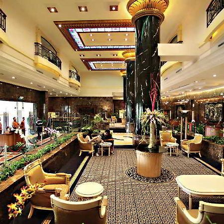 The Apartments At Merdeka Palace Hotel Κουτσίνγκ Εξωτερικό φωτογραφία
