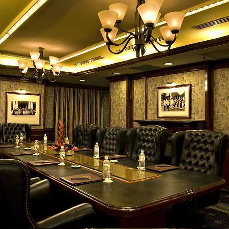 The Apartments At Merdeka Palace Hotel Κουτσίνγκ Εξωτερικό φωτογραφία
