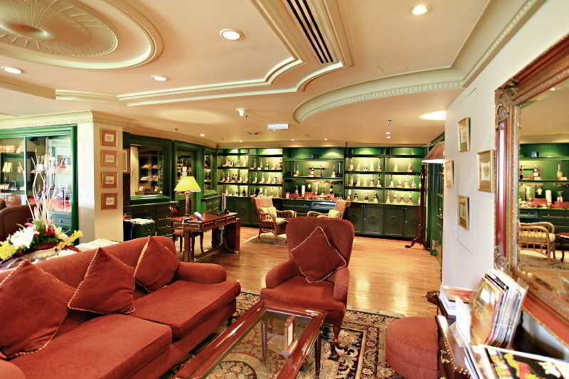 The Apartments At Merdeka Palace Hotel Κουτσίνγκ Εξωτερικό φωτογραφία